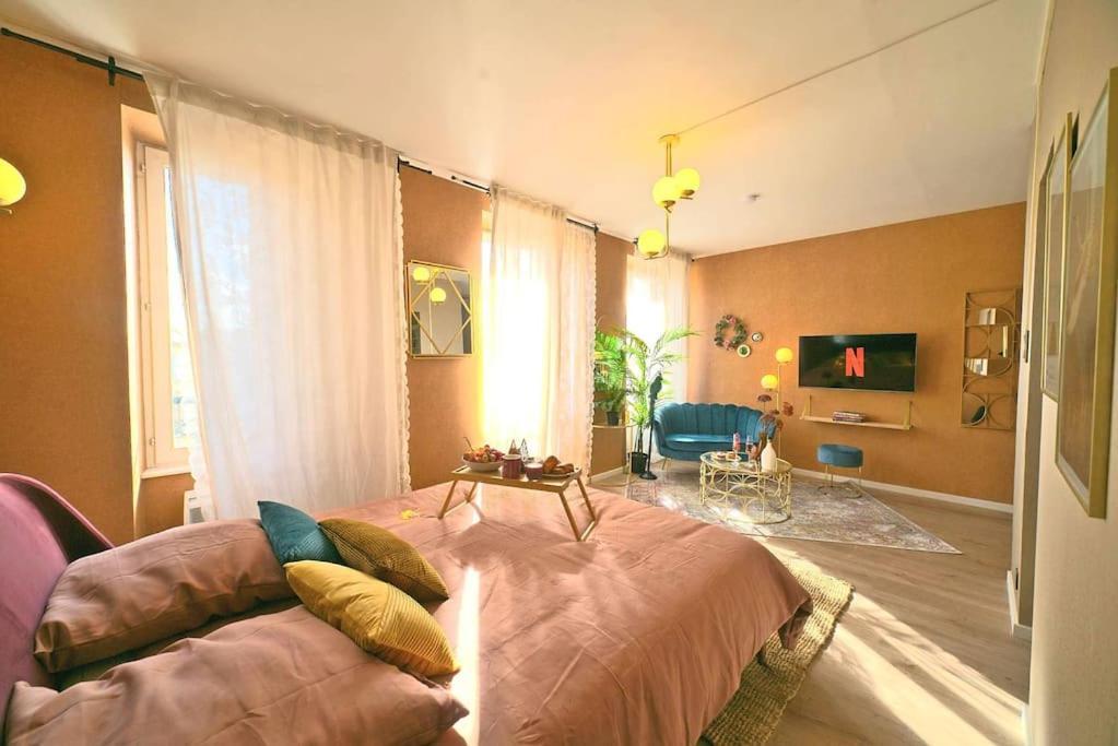 Luxury Room Jacuzzi Centre Ville Haut De Gamme ミュルーズ エクステリア 写真