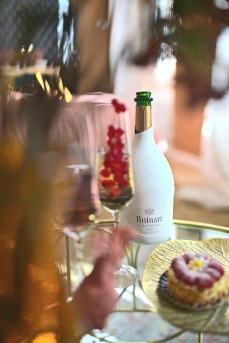 Luxury Room Jacuzzi Centre Ville Haut De Gamme ミュルーズ エクステリア 写真