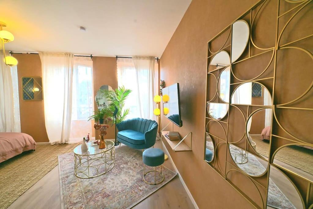 Luxury Room Jacuzzi Centre Ville Haut De Gamme ミュルーズ エクステリア 写真